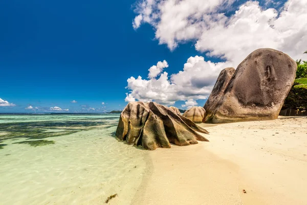 Prachtige strand van Seychellen — Stockfoto