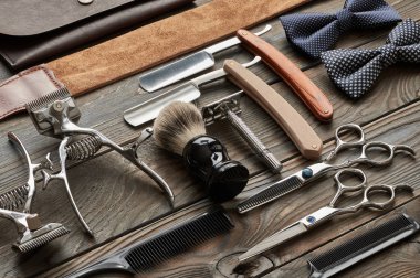 Vintage kuaför dükkanı araçları 