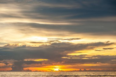 günbatımı Boracay Beach