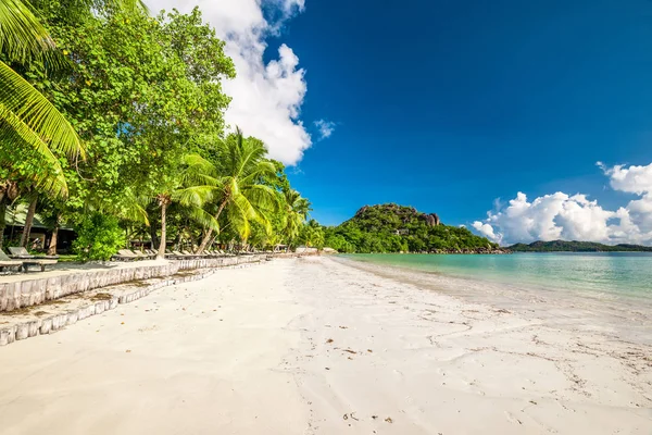 Praia bonita em Seychelles — Fotografia de Stock