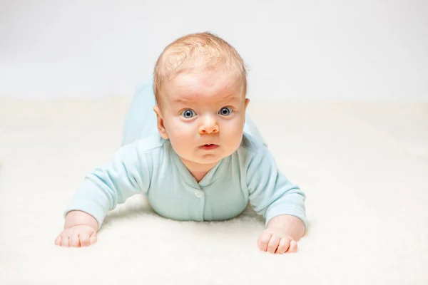 Dois meses de idade bebê — Fotografia de Stock