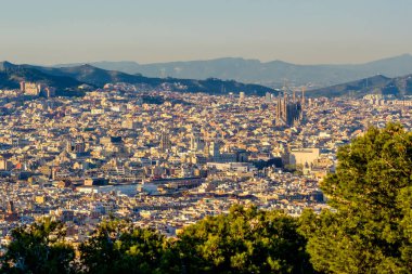 Barcelona Cityscape gün batımında 
