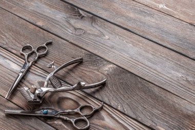 Vintage kuaför dükkanı araçları 