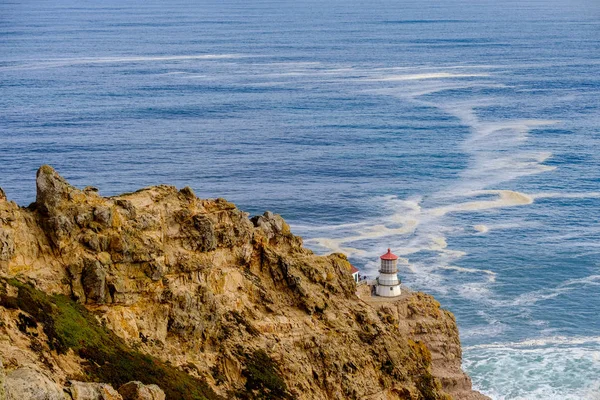 Point Reyes Lighthouse op Pacifische kust — Stockfoto