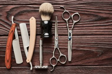 Vintage kuaför dükkanı araçları