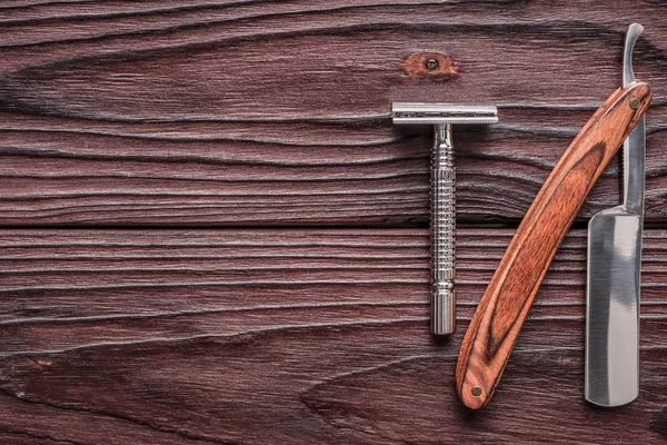 Vintage barber εργαλεία σε φόντο ξύλινη — Φωτογραφία Αρχείου