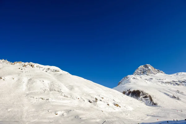 阿尔卑斯山的冬季山地景观 — 图库照片
