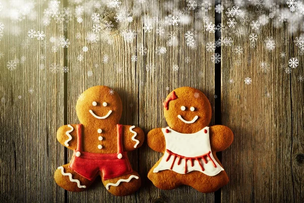 Lebkuchenpaar zu Weihnachten — Stockfoto