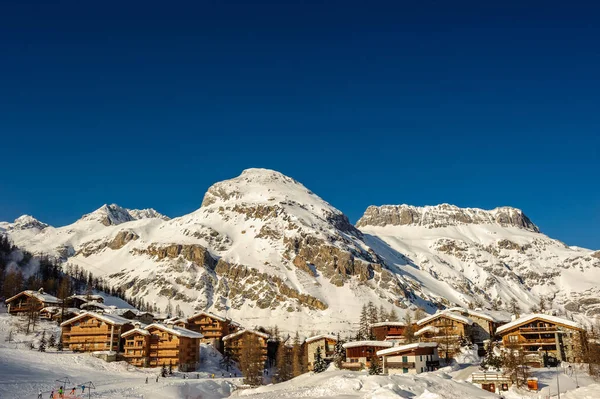 Alpine winter mountain — Stock Photo, Image