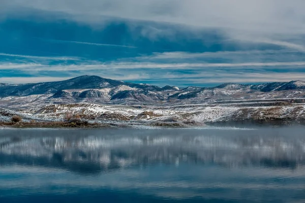 Zimní krajina s Wolford horské nádrže — Stock fotografie