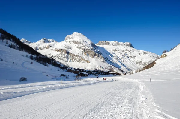 Inverno alpino paisagem de montanha — Fotografia de Stock