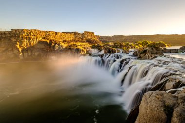 Gündoğumu Shoshone Falls