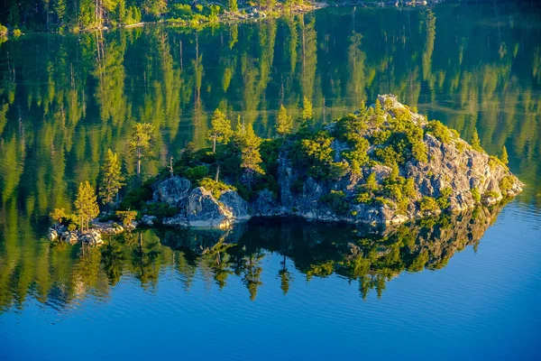 Lake Tahoe landscape — Stock Photo, Image