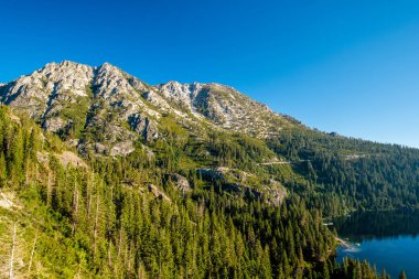 paisaje del lago tahoe