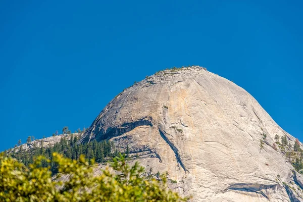 Yosemite National Park Valley summer landscape — Stock Photo, Image