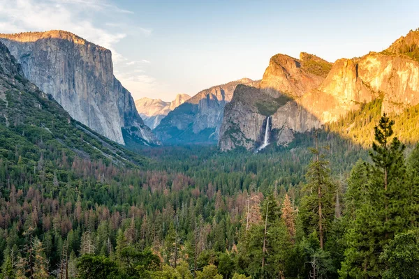 Letni Krajobraz Doliny Parku Narodowego Yosemite Tunnel View Kalifornia Usa — Zdjęcie stockowe