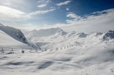 Alp kış karlı dağ manzarası. Val D'ISERE ', Fransa