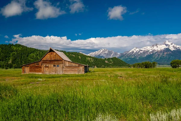 Old Mormon Barn Grand Teton Mountains Low Clouds Grand Teton — Stock Photo, Image