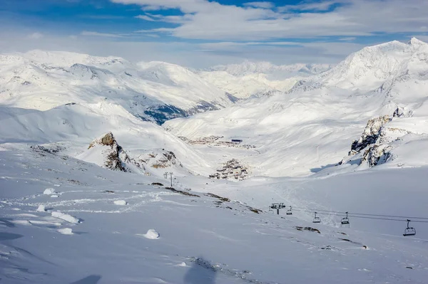 Ορεινό Τοπίο Των Άλπεων Χειμώνα Γαλλικές Άλπεις Καλυμμένα Χιόνι Στην — Φωτογραφία Αρχείου