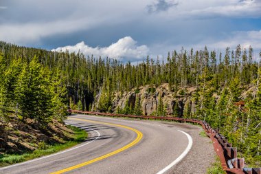 Yellowstone Ulusal Parkı Otoyolu, Wyoming, ABD