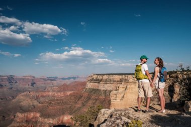 Büyük Kanyon, Arizona, ABD hiking sırt çantaları turistlerle
