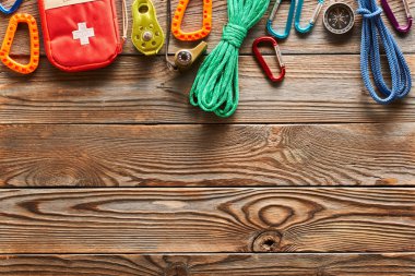 Seyahat öğeler için yürüyüş