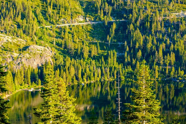 Пейзаж озера Тахо — стоковое фото