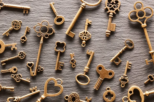 Várias chaves de metal — Fotografia de Stock