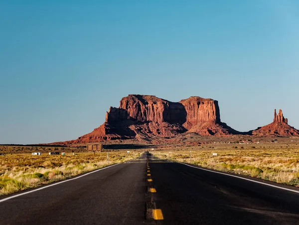 Estrada Cênica Vazia Monument Valley Arizona Eua — Fotografia de Stock