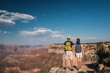 Büyük Kanyon, Arizona, ABD hiking sırt çantaları turistlerle