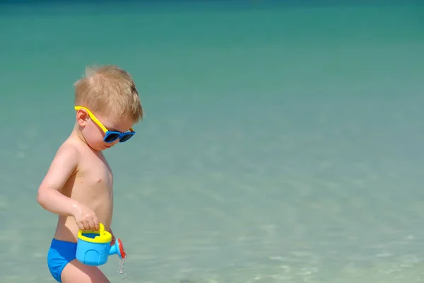 Two Year Old Toddler Boy Having Fun Beach — Stock Photo, Image