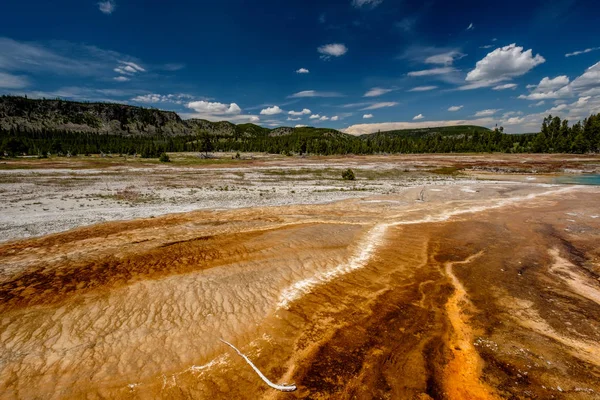 Hot Thermal Spring Black Opal Pool Yellowstone National Park Biscuit — Stock Photo, Image