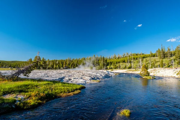 Firehole nehir Yellowstone Milli Parkı, Wyoming, ABD