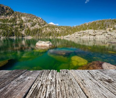 Haiyaha Gölü, Rocky Dağları, Colorado, Amerika Birleşik Devletleri. 