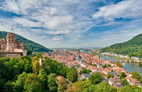 Heidelberg by ved Neckar River, Tyskland – stockfoto