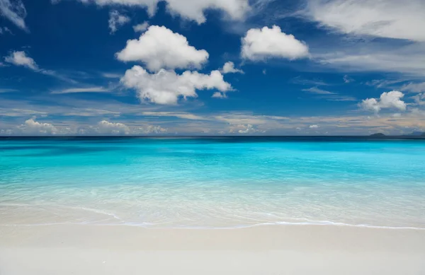 Mahe Seyşeller Deki Güzel Petite Anse Plajı — Stok fotoğraf