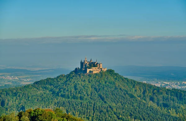 Hilltop Hohenzollern Castle Topo Montanha Alpes Suábia Baden Wurttemberg Alemanha — Fotografia de Stock