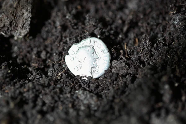 Silver denarius — Stock Photo, Image