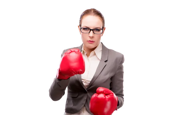 Mujer de negocios con guantes de boxeo aislados en blanco — Foto de Stock