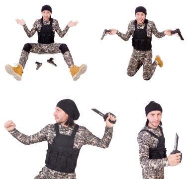 Silahlı asker beyazı izole etti.