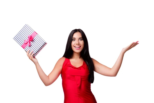 Vrouw met geschenkdoos geïsoleerd op de witte achtergrond — Stockfoto