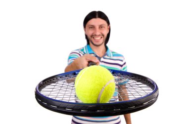 Adam beyaz izole tenis oynamaya