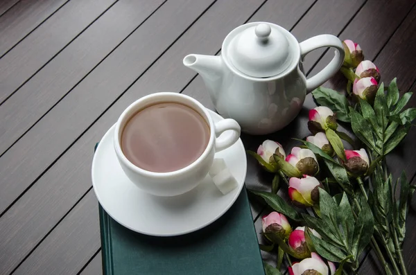 Чашка чаю в концепції кейтерингу — стокове фото