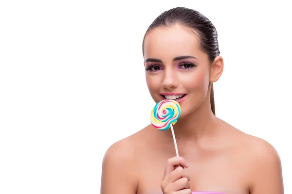 Vrouw met kleurrijke lollipop geïsoleerd op wit — Stockfoto