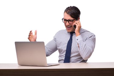 Dizüstü bilgisayarı olan adam beyazda izole edildi