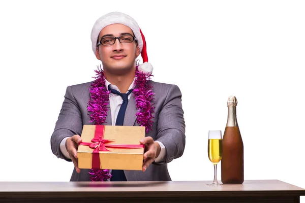 Νέος επιχειρηματίας που γιορτάζει τα Χριστούγεννα στο γραφείο — Φωτογραφία Αρχείου