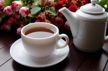 Çay ikram konsepti içinde