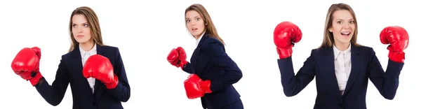 Mulher empresária com luvas de boxe em branco — Fotografia de Stock