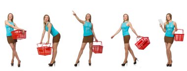 Alışveriş sepetli bir kadının birleşik fotoğrafı.