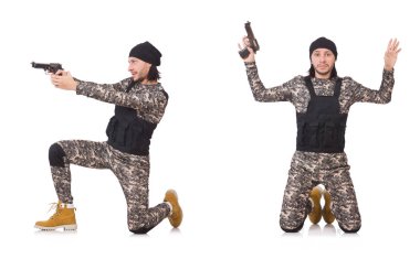 Silahlı asker beyazı izole etti.